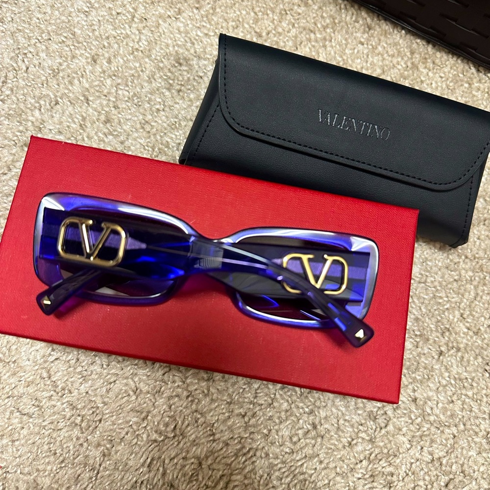 Valentino VLogo Sunglasses